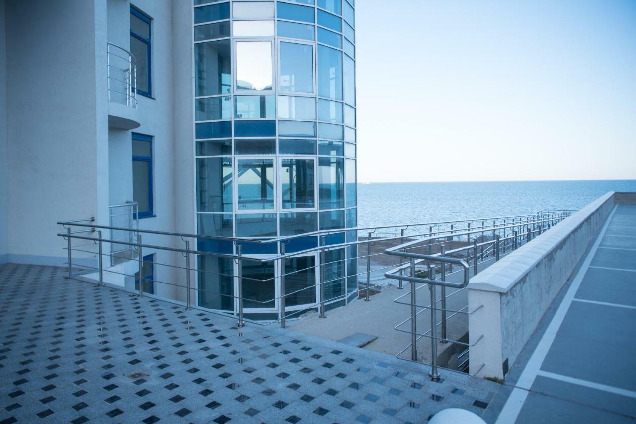 Sea Star Apartments Odessa Buitenkant foto